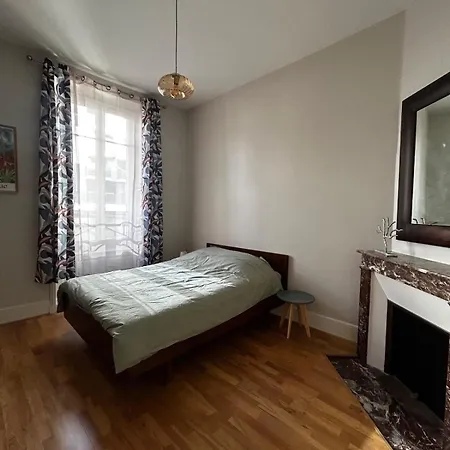 De Charme En Plein Centre Avec Spacieux Garage Prive Διαμέρισμα Κλερμόν Φεράν