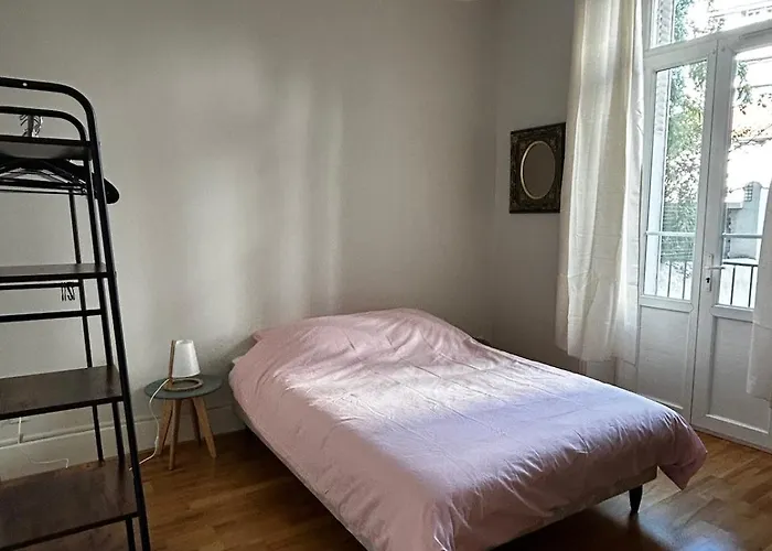 Appartamento De Charme En Plein Centre Avec Spacieux Garage Privé