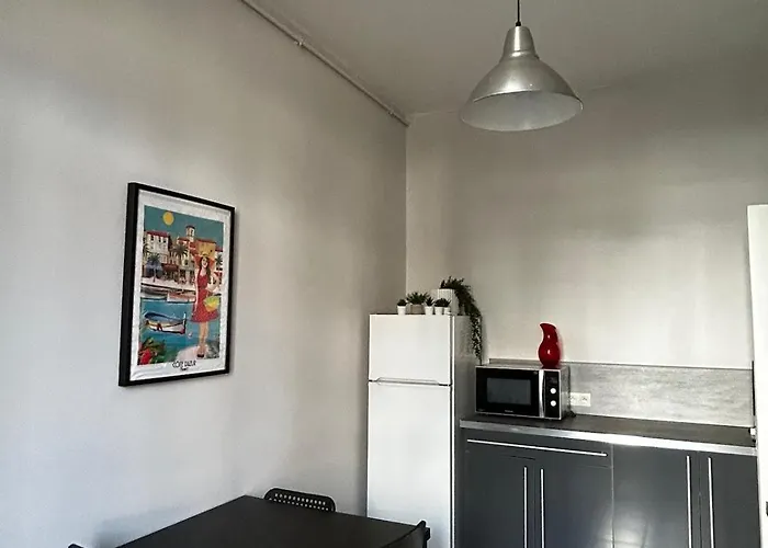 De Charme En Plein Centre Avec Spacieux Garage Privé